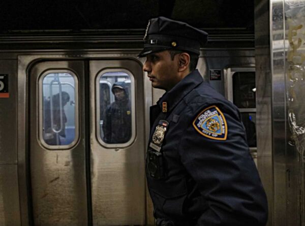 Congressmember and Transportation Secretary Clash Over Subway Safety Statistics