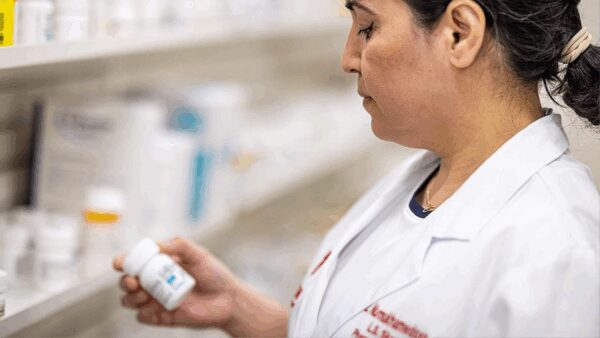 Pharmacy Technician Programs Offer Growth Opportunities and Job Security in Salt Lake County