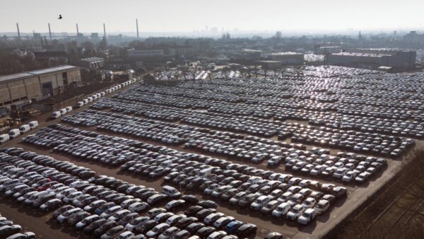 Tariffs Impact on Auto Industry: Costs Absorbed, Price Increases Looming