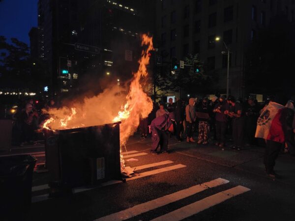 Debate Over Violence at Protests: Perspectives from Extremism Researchers and Local Activists