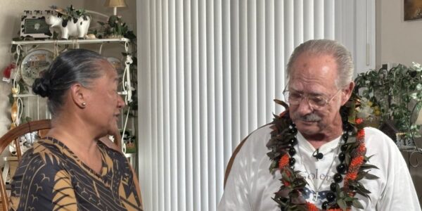 Emotional Reunion Between Hawaii Woman and Vietnam Veteran Honors Fallen Soldier
