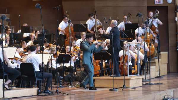 Grant Park Orchestra Delights Audiences with Memorable Concert Under the Stars