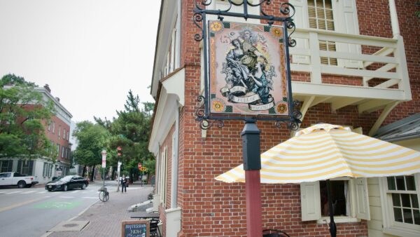 The Historical Role of Taverns in Philadelphia’s Democracy