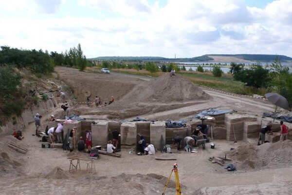 Neanderthals in Germany Revealed as Fat-Extracting ‘Factories’ Through Groundbreaking Discovery