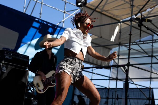Waterfront Blues Festival Thrives in Restructured Format Amid Crowd Enthusiasm