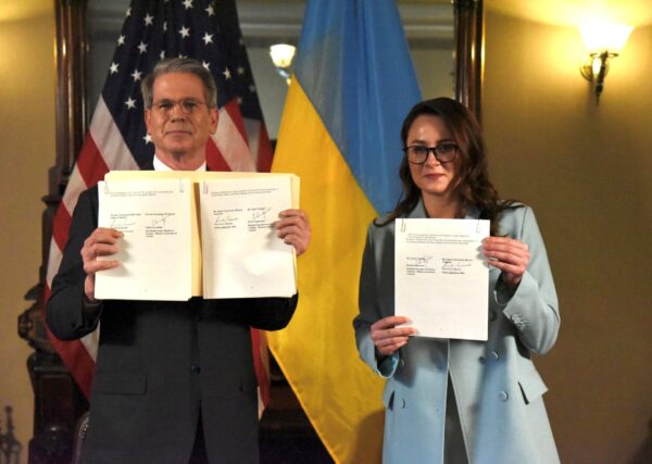 U.S. Bids on Ukraine’s Mineral Wealth: A New Chapter in Western Influence?