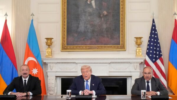 Peace Treaty Signed Between Azerbaijan and Armenia at the White House