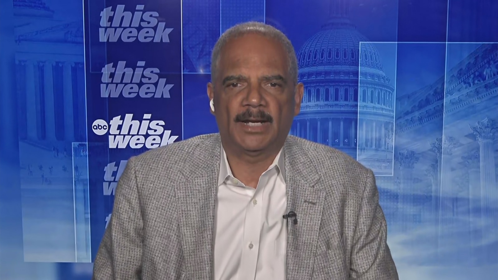 Eric Holder Critiques Texas Redistricting Efforts, Advocates for Democratic Action