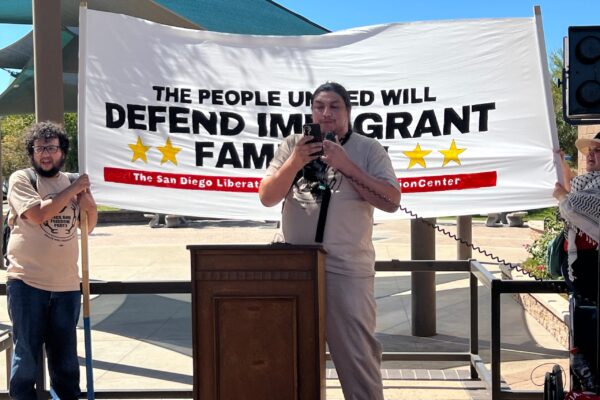 Rally for Immigrants Held in El Cajon to Oppose City Cooperation with ICE