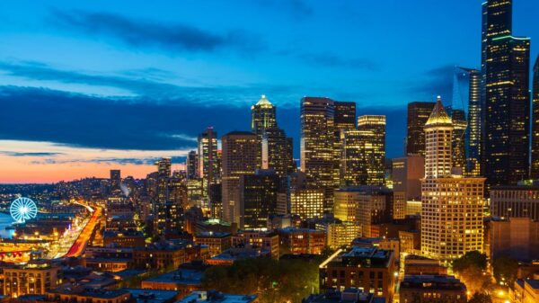 Seattle Prepares for the Coming ‘Big Dark’ as Daylight Fades