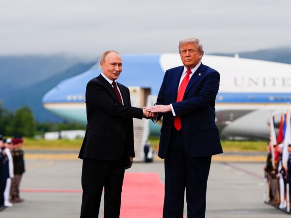 Trump and Putin to Meet in Budapest Amid Ongoing Ukraine Conflict