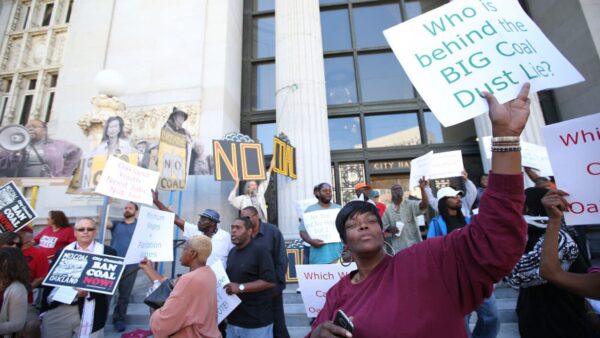 Oakland Faces Potential $230 Million Liability Over Coal Terminal Dispute