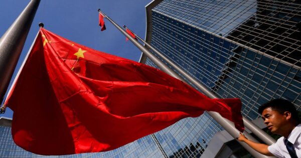 Navigating Sino-American Relations: President Trump’s Détente Strategy Amidst Bipartisan Concerns