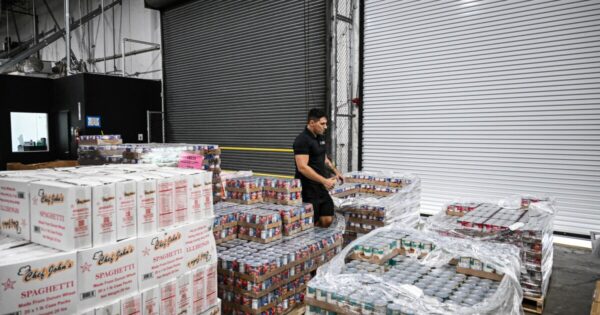 Hurricane Melissa Strikes Caribbean: U.S. Preparedness in Question Amid Aid Cuts